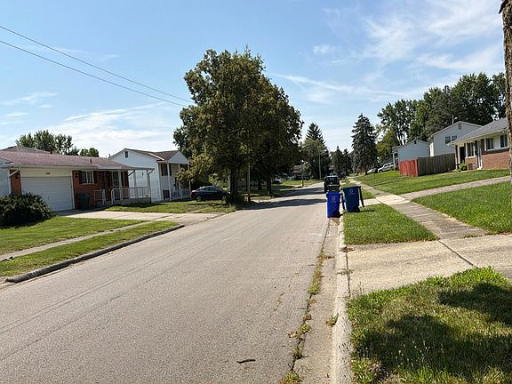 4th image of 2447 Maybury Rd