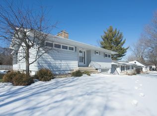 619 Faircrest Ave NW, Grand Rapids, MI 49534