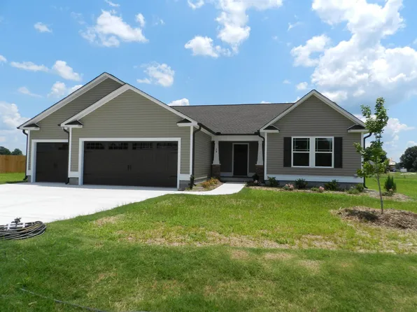 38 Touchdown Way, Benson, NC 27504