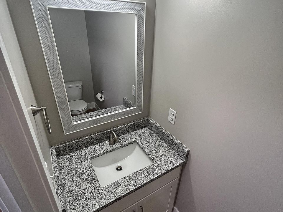 8002 Green Meadow Ct, Jenison, MI 49428 Zillow