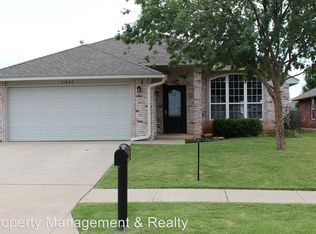 21862 Meadow Mist Cir, Edmond, OK 73012