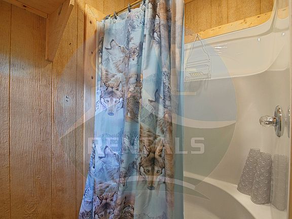 4th image of 62 Loveland Vis