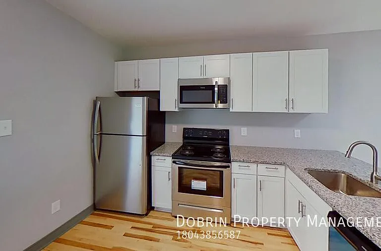 1816 Blair St — Photo 10