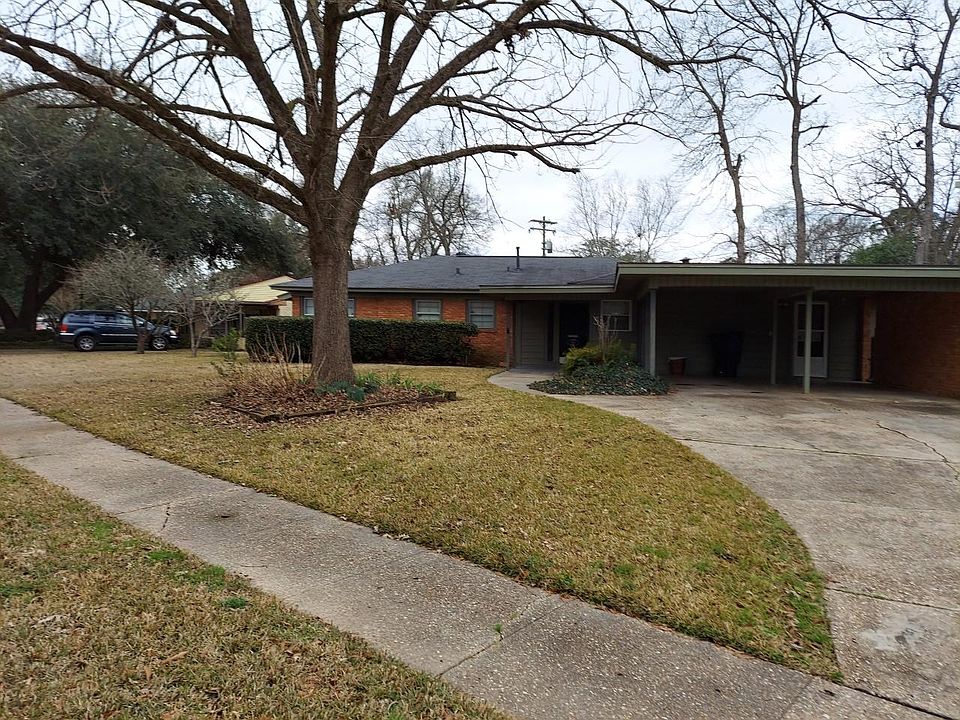 1st image of 3616 Parkway Dr