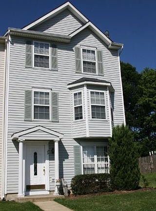 2nd image of 25 Blue Spire Cir