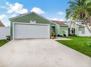 9873 Robins Nest Rd, Boca Raton, FL 33496