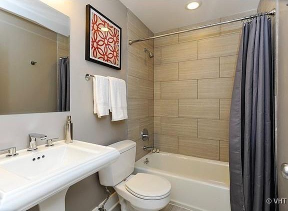 4th image of 4843 N Winthrop Ave Unit 3S