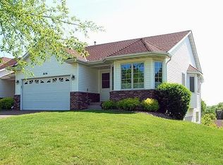 1656 Mackubin St, Saint Paul, MN 55117