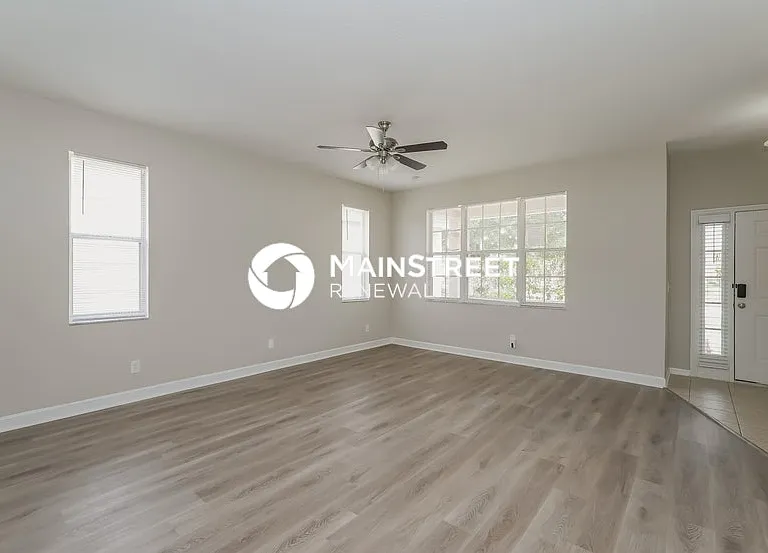 610 Wave Crest Cir — Photo 3