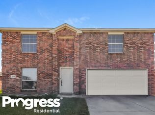 420 Murphy Rd, Burleson, TX 76028