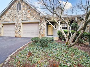 146 Stonecrest Ct, Lake Lure, NC 28746