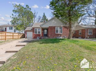 636 N Bluff Ave, Wichita, KS 67208