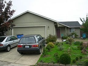 1st image of 2915 NE 161st Ave