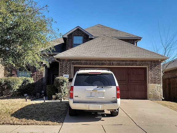 4th image of 2031 Carriage Rd