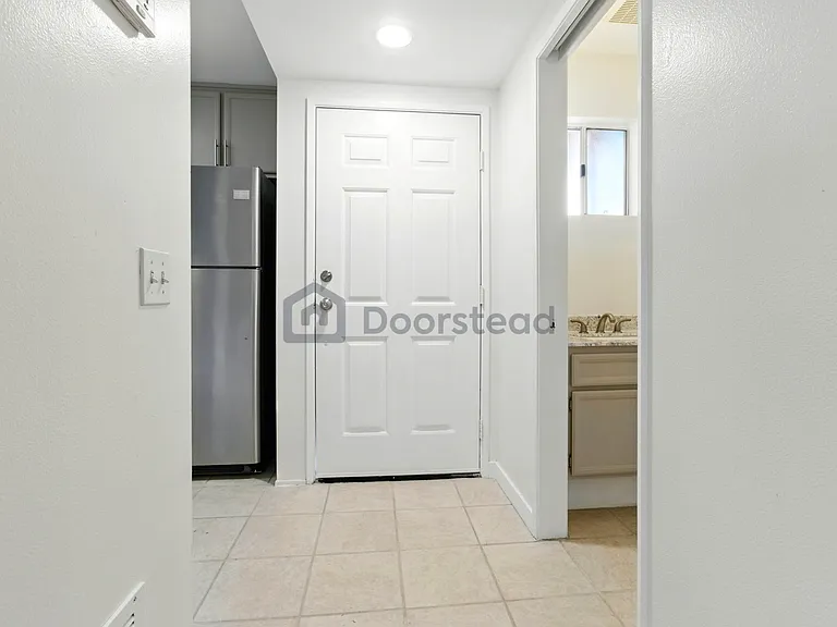 283 Date Ave #C — Photo 10