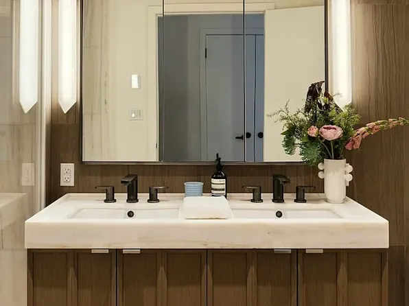 58 Saint Marks Place image 9 of 34