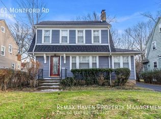 961 Montford Rd, Cleveland Heights, OH 44121