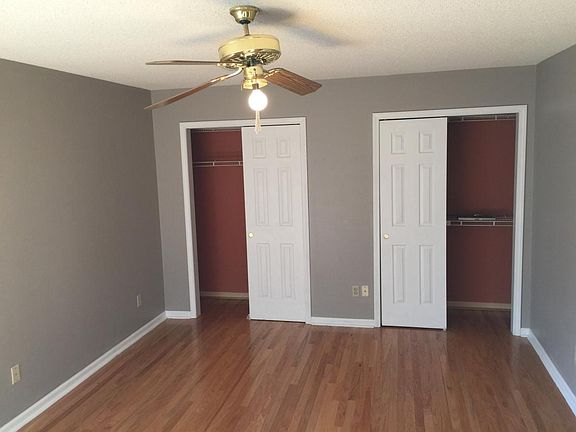 4th image of 1686 Smokehouse Dr