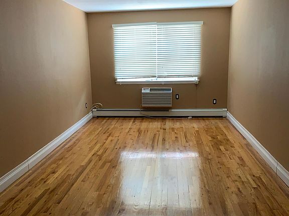 2nd image of 1725 Shore Pkwy #3-F