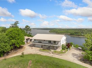 592 Mc #2032, Lead Hill, AR 72644