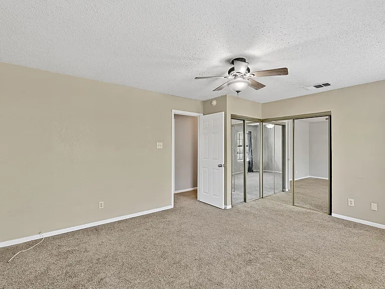 308 Mack Dr — Photo 38