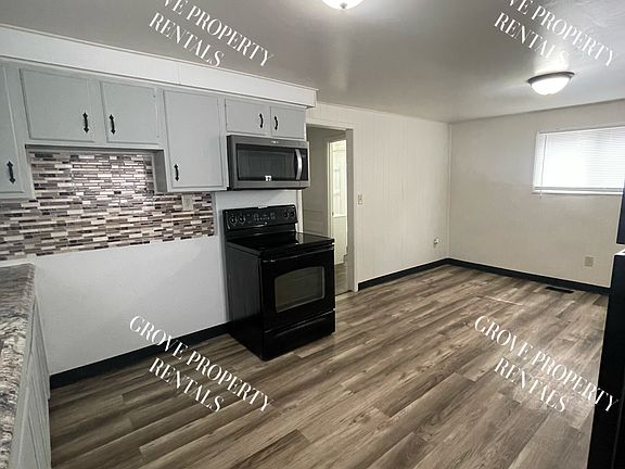2nd image of 1421 Horlacher Ave