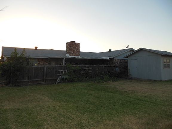 5th image of 1405 Hiawatha Ln