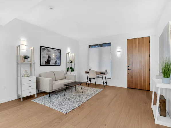 28 Huntington Street image 6 of 19