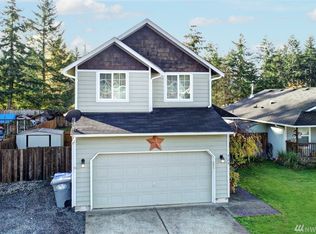 725 Riverside Ln, Eatonville, WA 98328