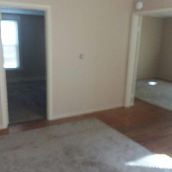 1st image of 128 Dell St #A
