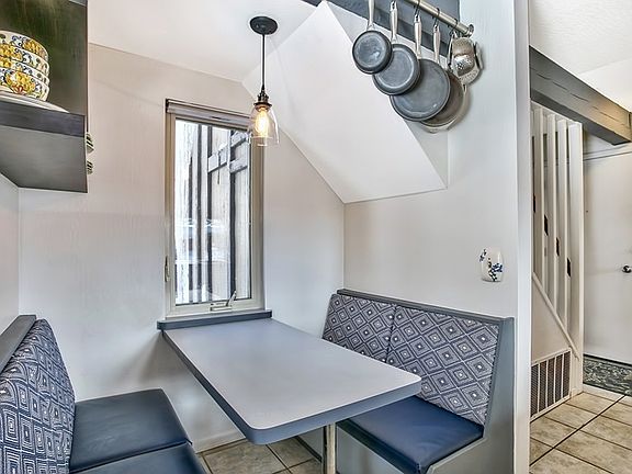 5th image of 3115 N Lake Blvd #64