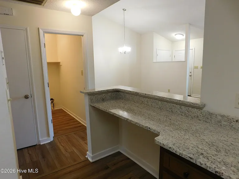 30 O'Hara Dr — Photo 12