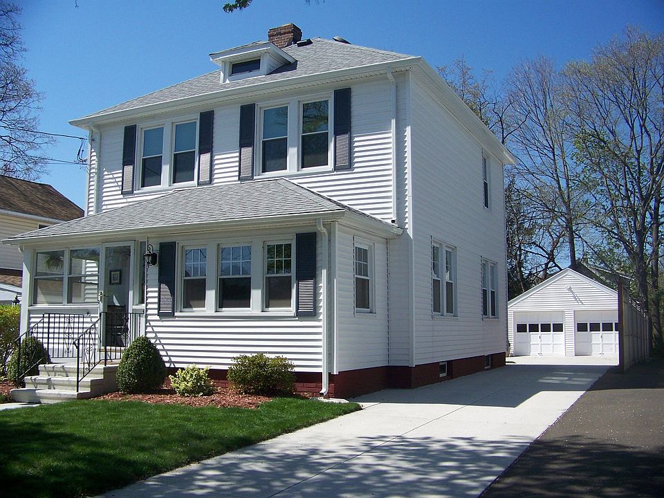 398 2nd Ave., West Haven, CT