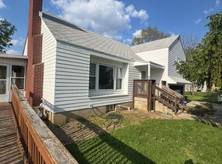 6055 Shull Rd, Dayton, OH 45424
