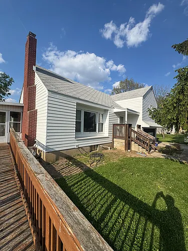 6055 Shull Rd Photo 1