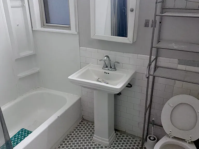 13450 Cedar Rd — Photo 25