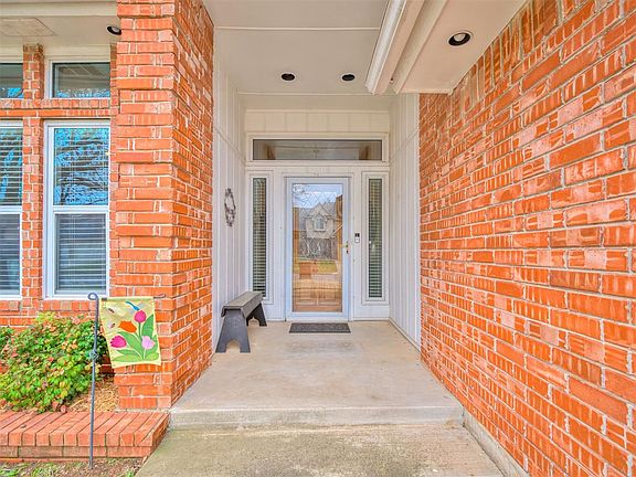 2nd image of 10100 Birkenhead Ct