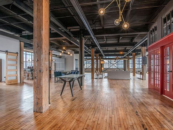 3rd image of 1535 6th St #5-A