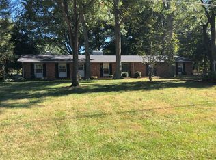 4039 Beaver Brook Rd, Clemmons, NC 27012