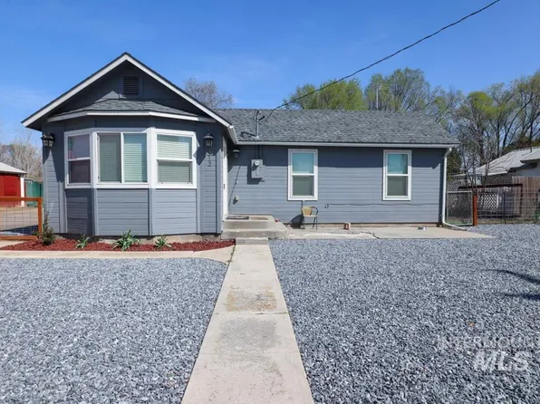 1312 N 6th St, Payette, ID 83661