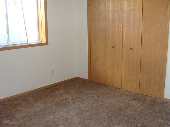5th image of 300 Ash St #58