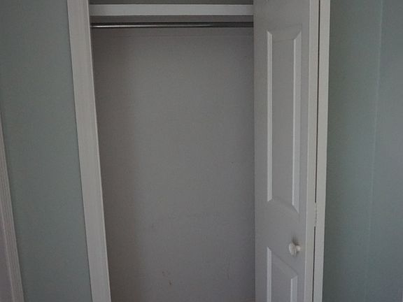 Coat closet