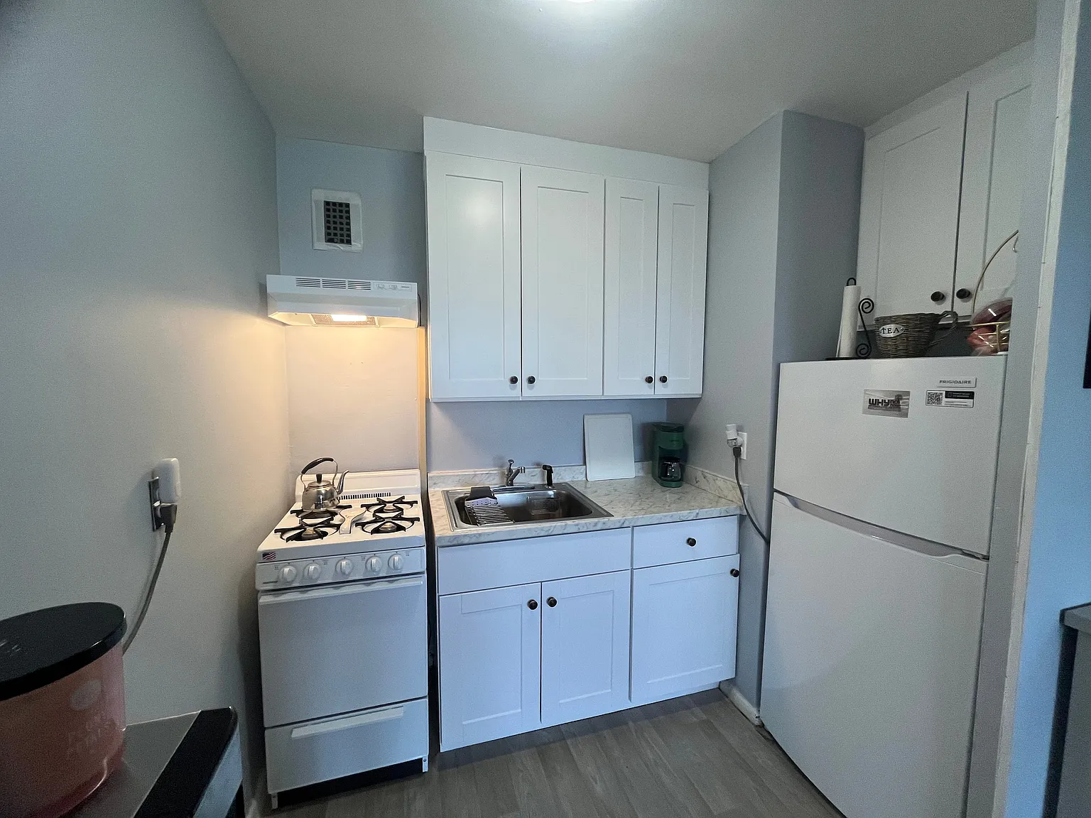 1 bed, 1.0 bath, 690 sqft, $1,750 — Photo 3