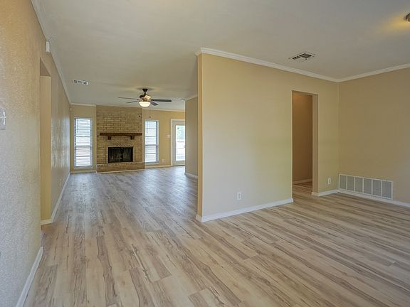 5th image of 5026 Thomas Paine Dr