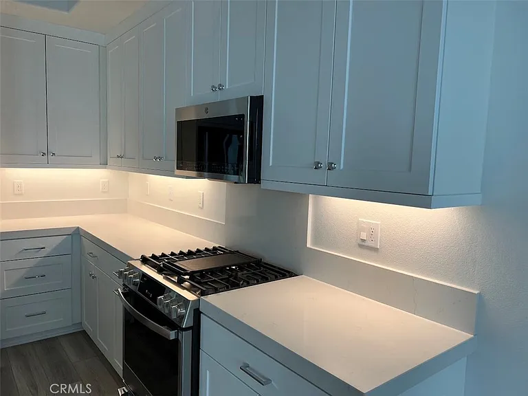 435 Mullberry Pl — Photo 20