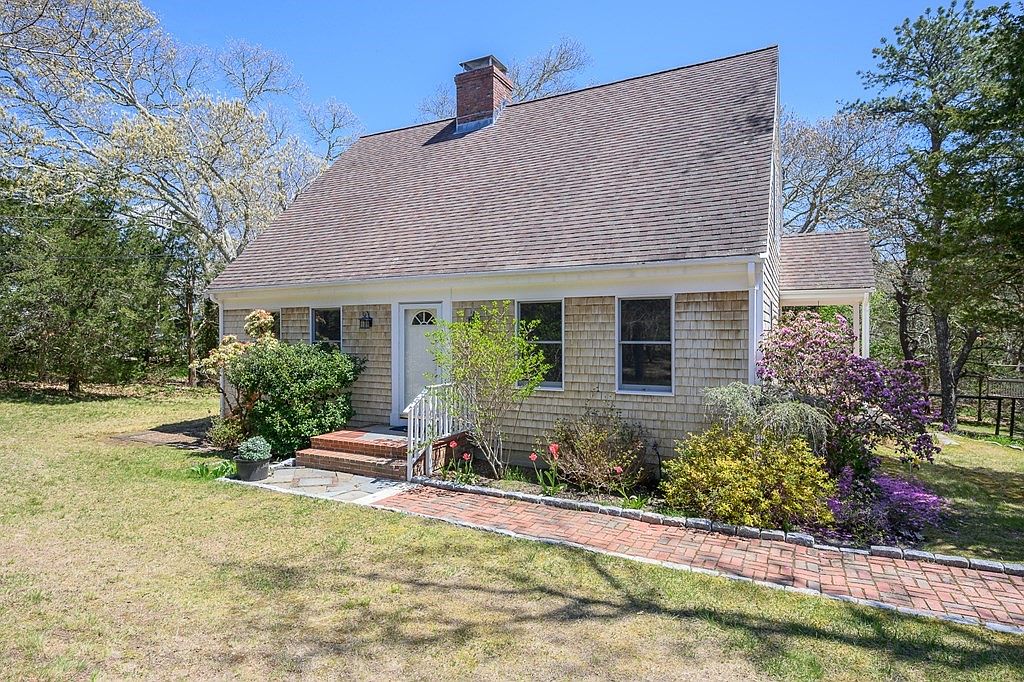1221 County Rd, Bourne, MA 02532 Zillow