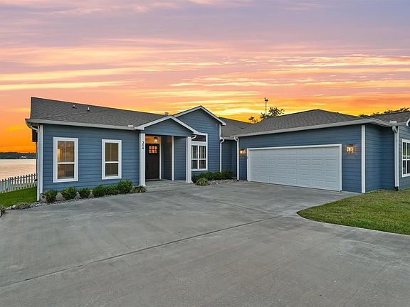 3rd image of 254 Peninsula Drive