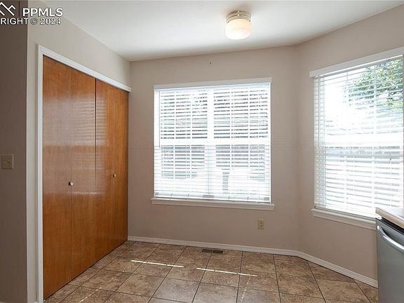 5th image of 8670 Boxelder Dr