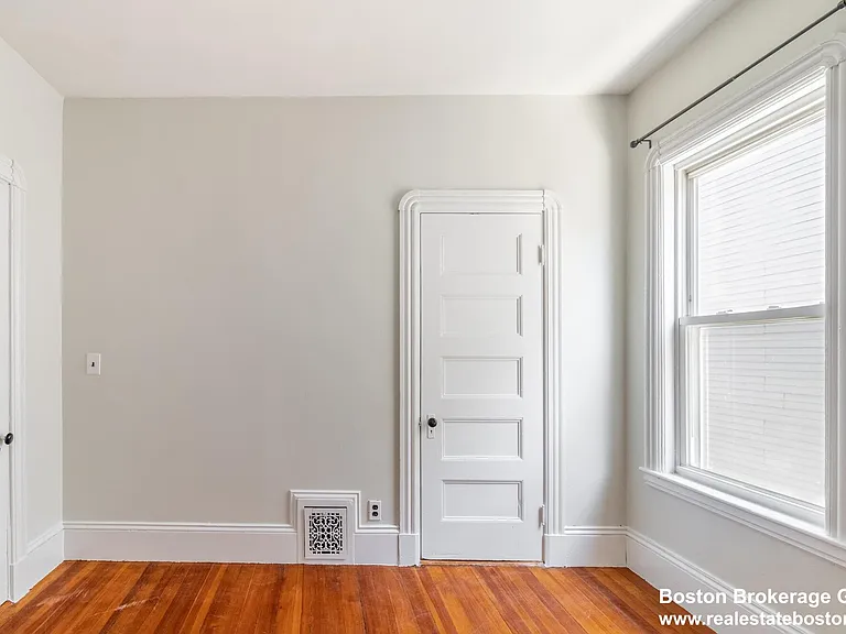 789 Columbia Rd #2 — Photo 11