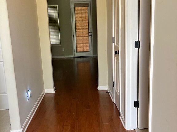 5th image of 4864 Gertrude Dr